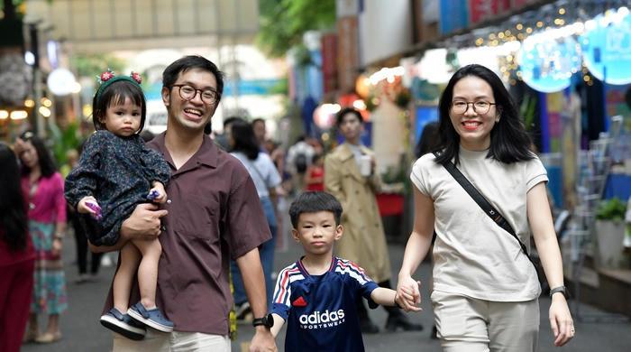 Hơn 1.300 bà mẹ ở TP HCM đã nhận 5 triệu đồng vì sinh đủ 2 con