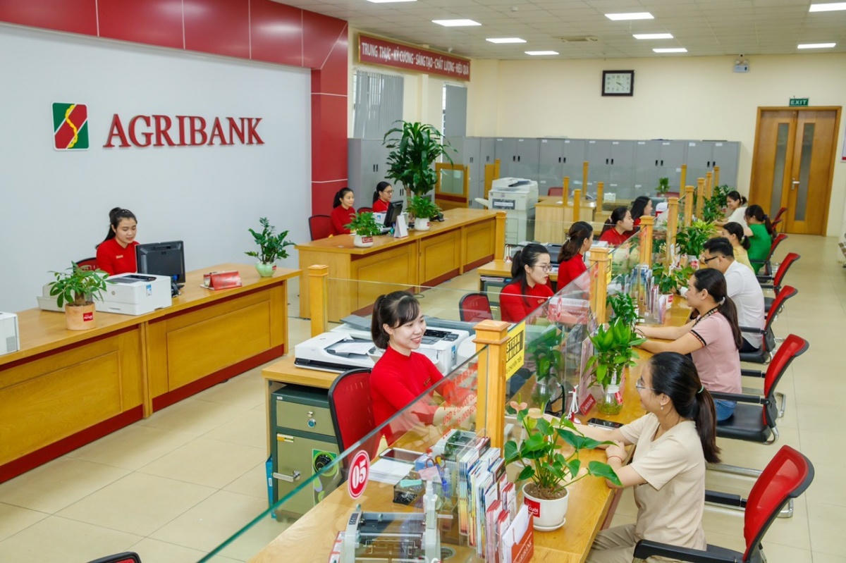 Agribank điều chỉnh giảm lãi suất cho vay, lan tỏa dòng vốn giá rẻ, tạo động lực cho tăng trưởng kinh tế - xã hội nhanh và bền vững.