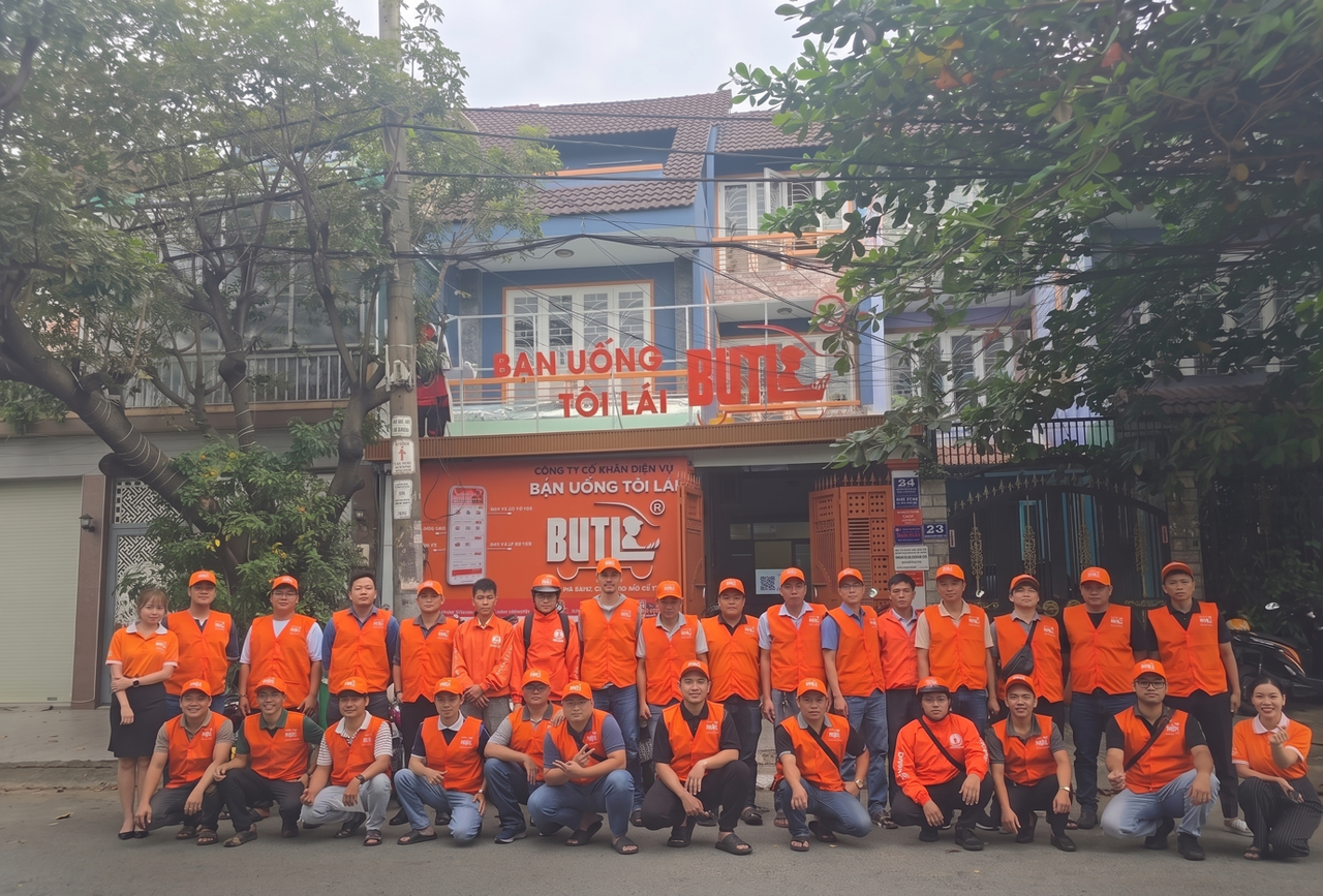 Tổng đài hỗ trợ 24/7, đồng hành và xử lý mọi tình huống trong suốt chuyến đi