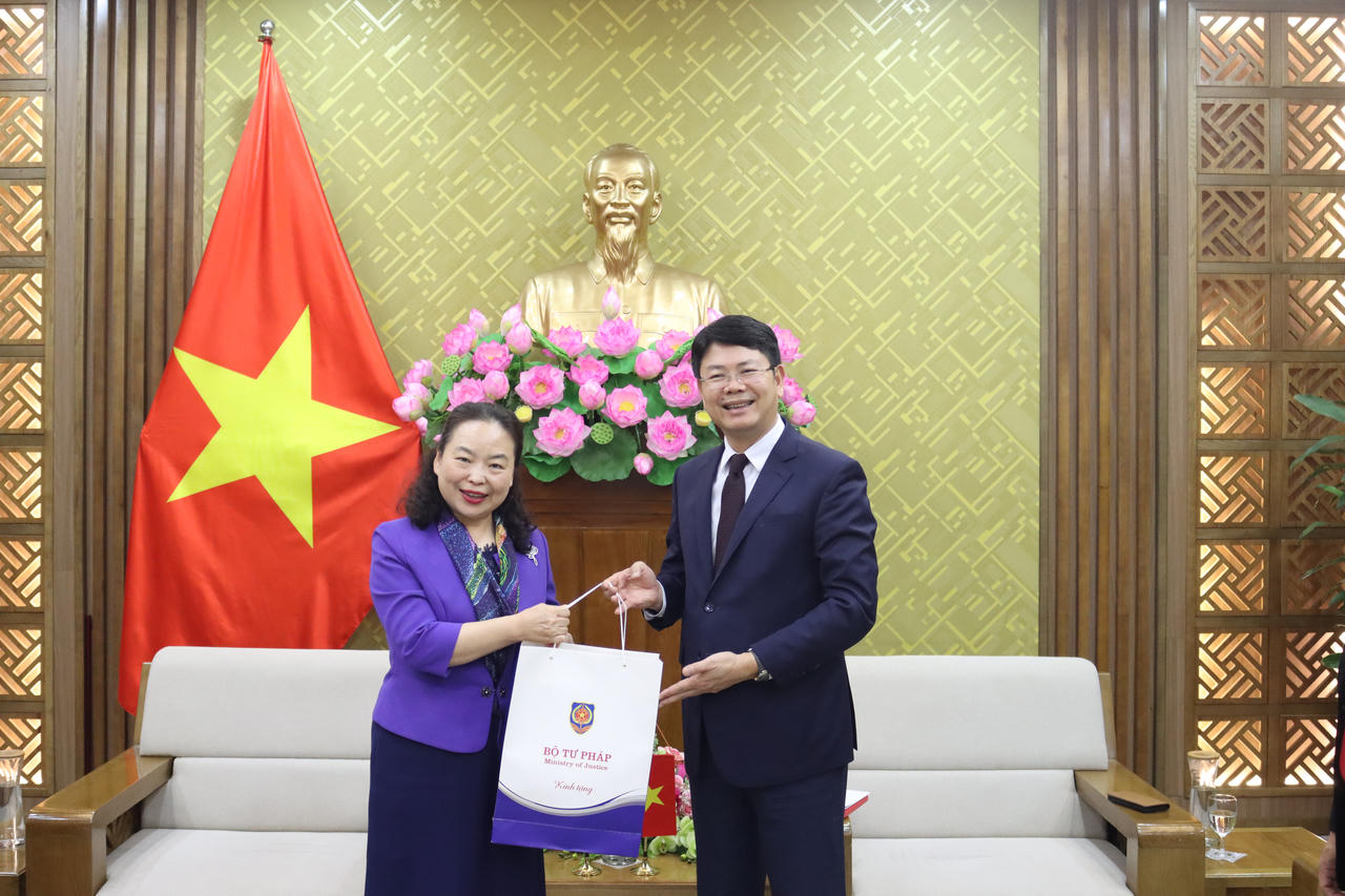 Thúc đẩy hợp tác pháp luật và tư pháp Việt Nam – Trung Quốc thống nhất, đồng bộ từ Trung ương đến Địa phương