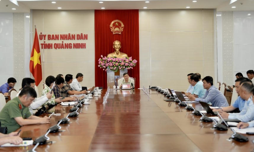 Quang cảnh cuộc họp công tác GPMB tuyến đường sắt tốc độ cao Hà Nội - Quảng Ninh.