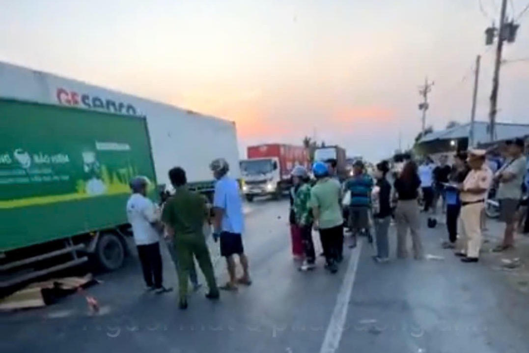 Đồng Tháp: 4 người thương vong sau va chạm giao thông liên hoàn