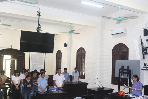 Xét xử đường dây lập doanh nghiệp 'ma' mua bán hóa đơn, trốn thuế tại Quảng Trị