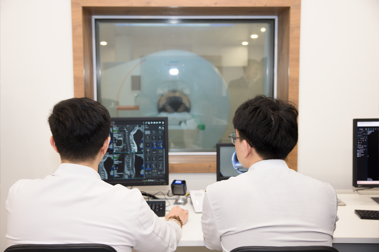 Tổ hợp công nghệ mới tích hợp AI và các tính năng tiên tiến, hỗ trợ phát hiện và định vị chính xác tổn thương, tối ưu hiệu quả chẩn đoán và can thiệp