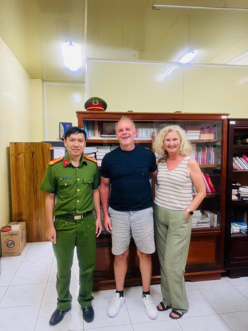 Đội phản ứng nhanh kịp thời&nbsp;hỗ trợ, phối hợp giải quyết các vụ việc, tạo sự hài lòng cho du khách.