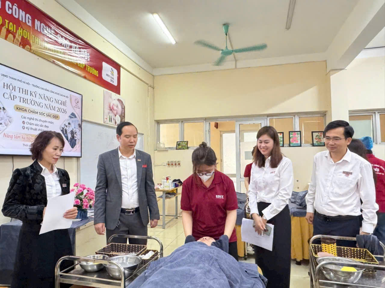 Giáo dục và bài toán chi phí: Khi tư duy "đại học" nhường chỗ cho hệ Cao đẳng thực hành