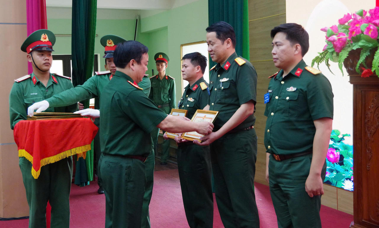 Bộ CHQS tỉnh Quảng Trị nâng cao chất lượng đội ngũ báo cáo viên từ thực tiễn hội thi