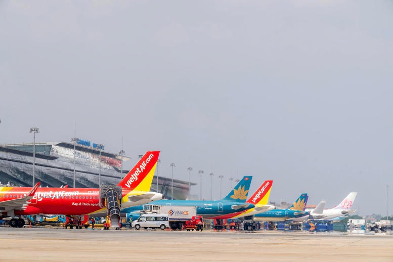 Cục Hàng không: Kiến nghị phụ thu nhiên liệu với khách bay nội địa