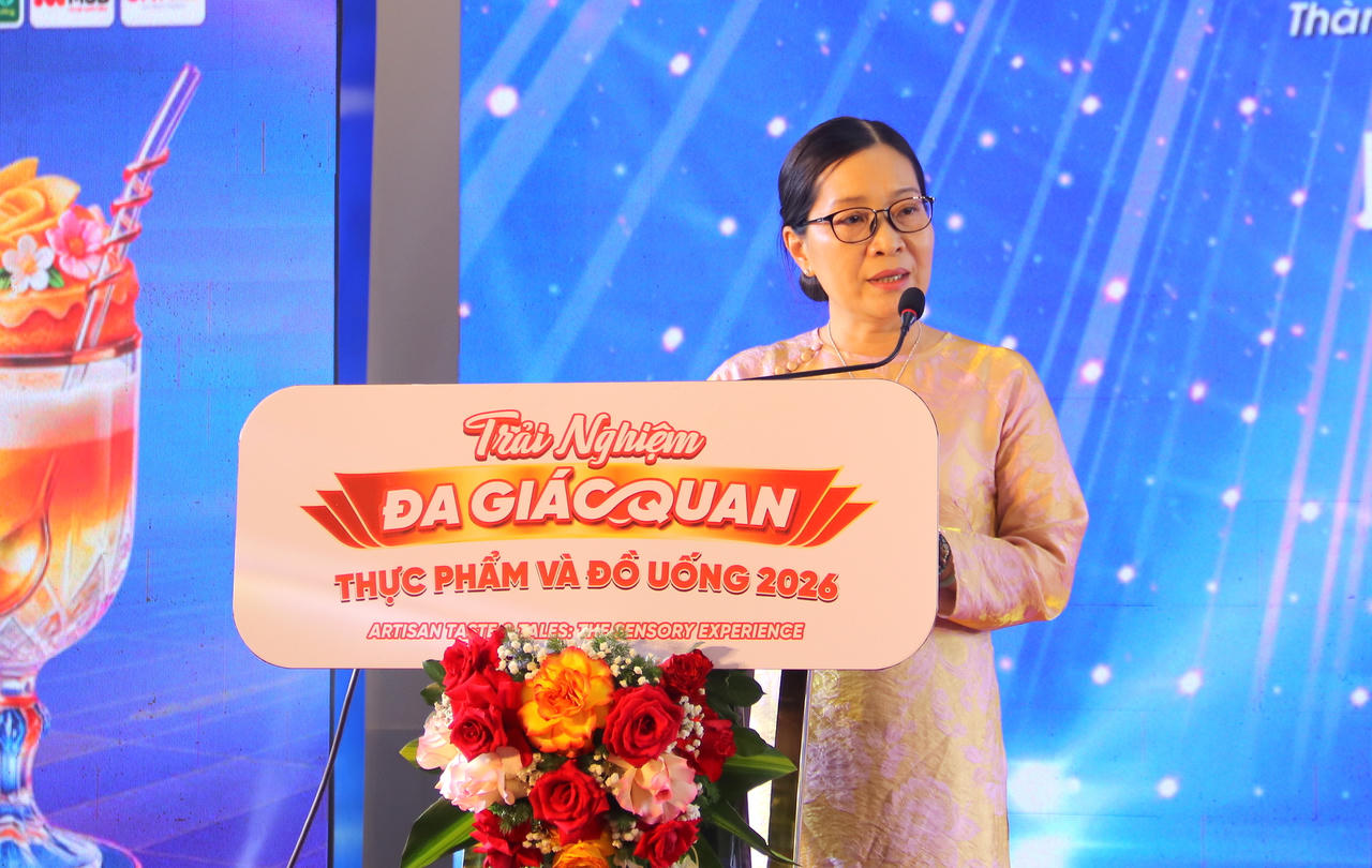 Bà Nguyễn Thị Kiều Duyên - Q. Giám đốc Trung tâm Xúc tiến Đầu tư - Thương mại và Du lịch TP Cần Thơ phát biểu.