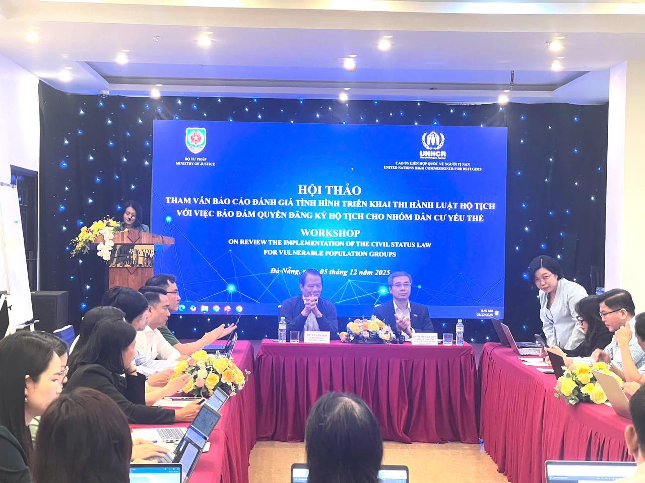 Quang cảnh một hội thảo về triển khai thi hành Luật Hộ tịch. (Ảnh: H.L)