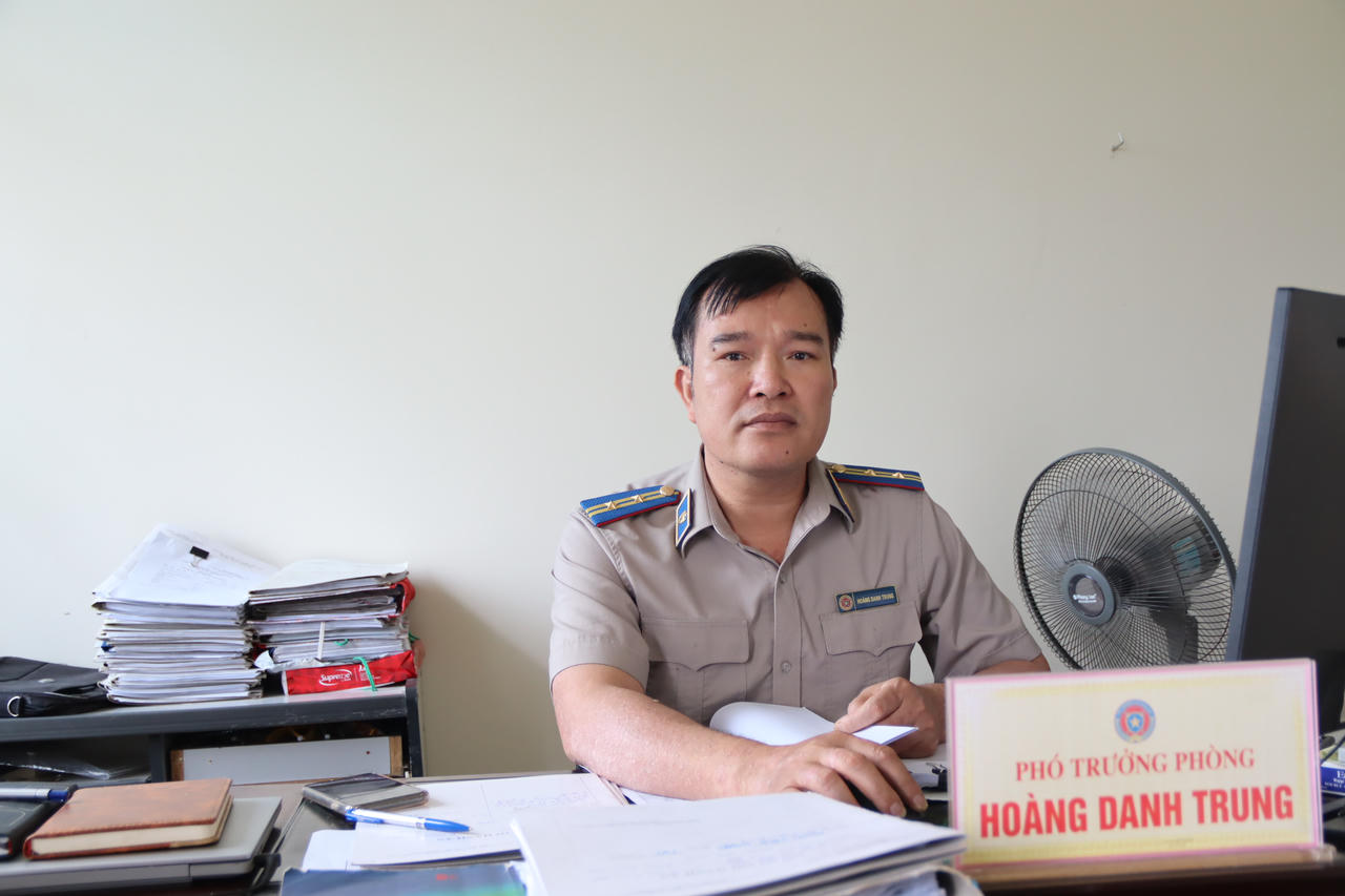 Đi qua “điểm nóng”, giữ lại tình người: Chuyện nghề của người “gỡ nút thắt” thi hành án