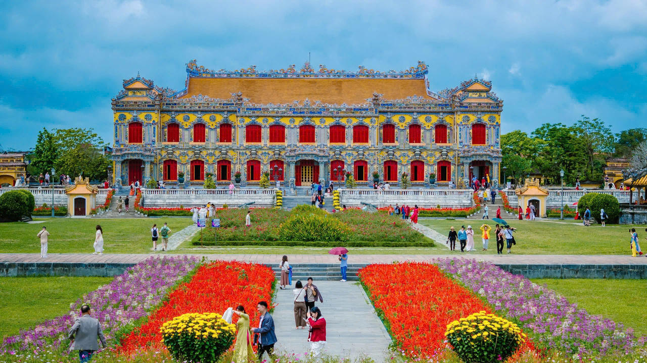 Huế công bố kênh thông tin hỗ trợ du khách dịp lễ