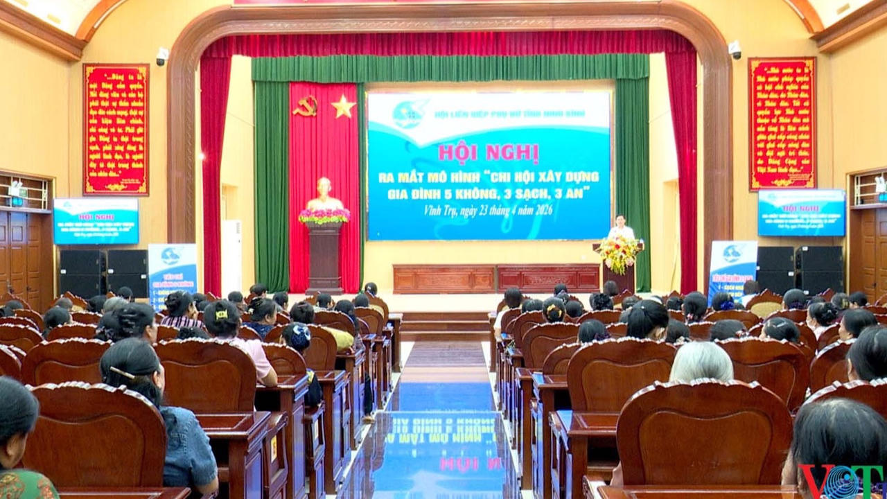 Toàn cảnh hội nghị.