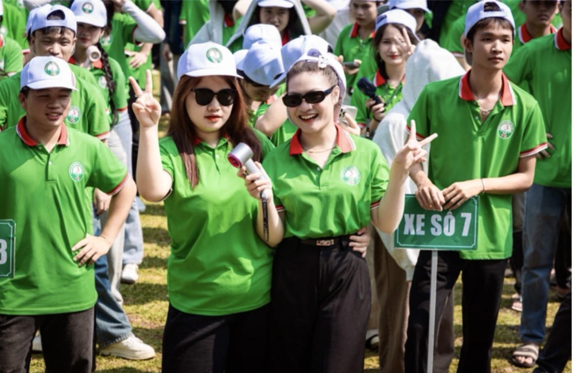 Sinh viên VCI tại địa điểm đào tạo Đắk Lắk dã ngoại ở Ko Tam 