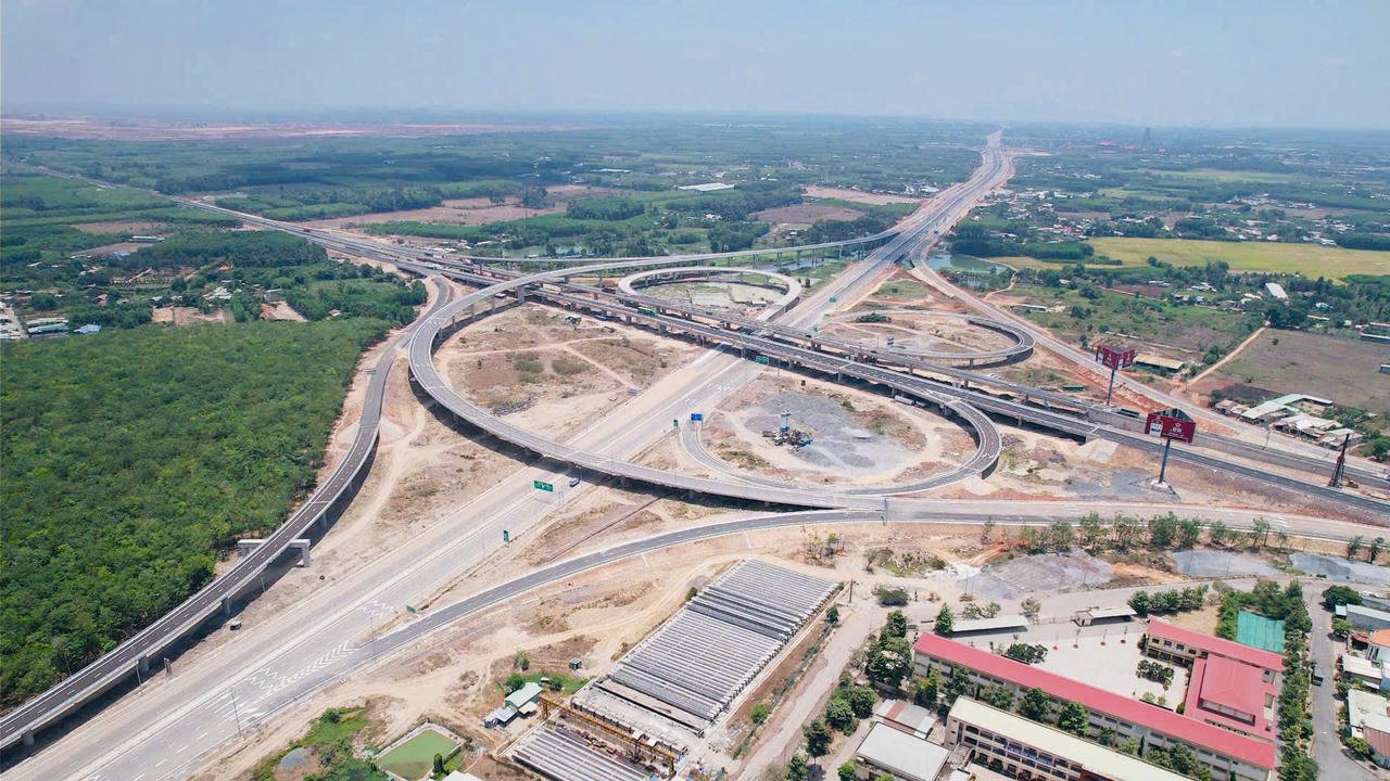 Nút giao Long Thành, điểm đầu dự án thành phần 2 cao tốc Biên Hòa - Vũng Tàu.