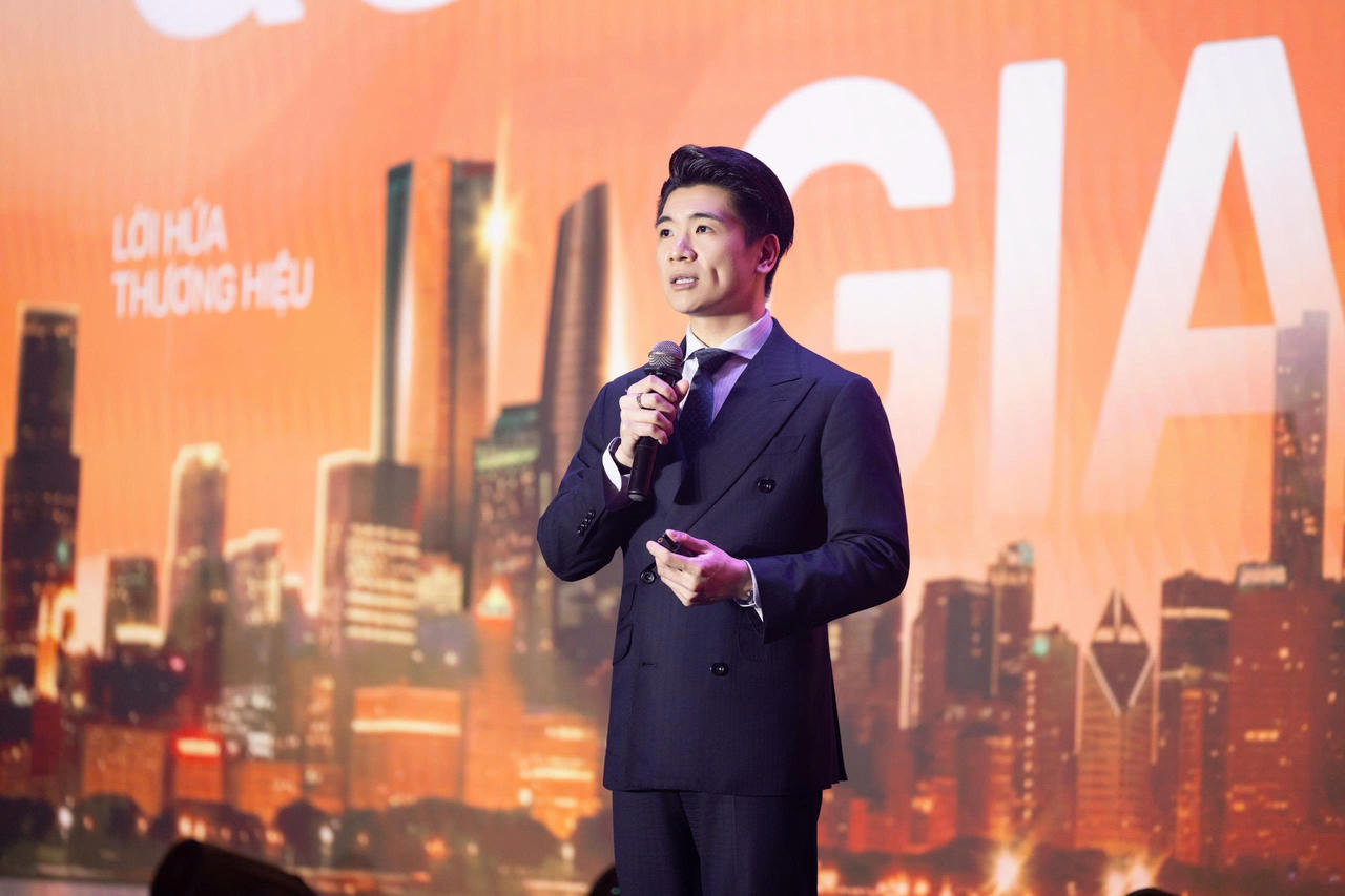 Chia sẻ tại Đại hội, Phó Chủ tịch HĐQT kiêm Phó Tổng giám đốc Đỗ Quang Vinh tái khẳng định định hướng xuyên suốt của SHB là kiên định chiến lược hợp tác, đồng hành cùng các tập đoàn, tổng công ty, doanh nghiệp lớn, đầu tàu của nền kinh tế. 