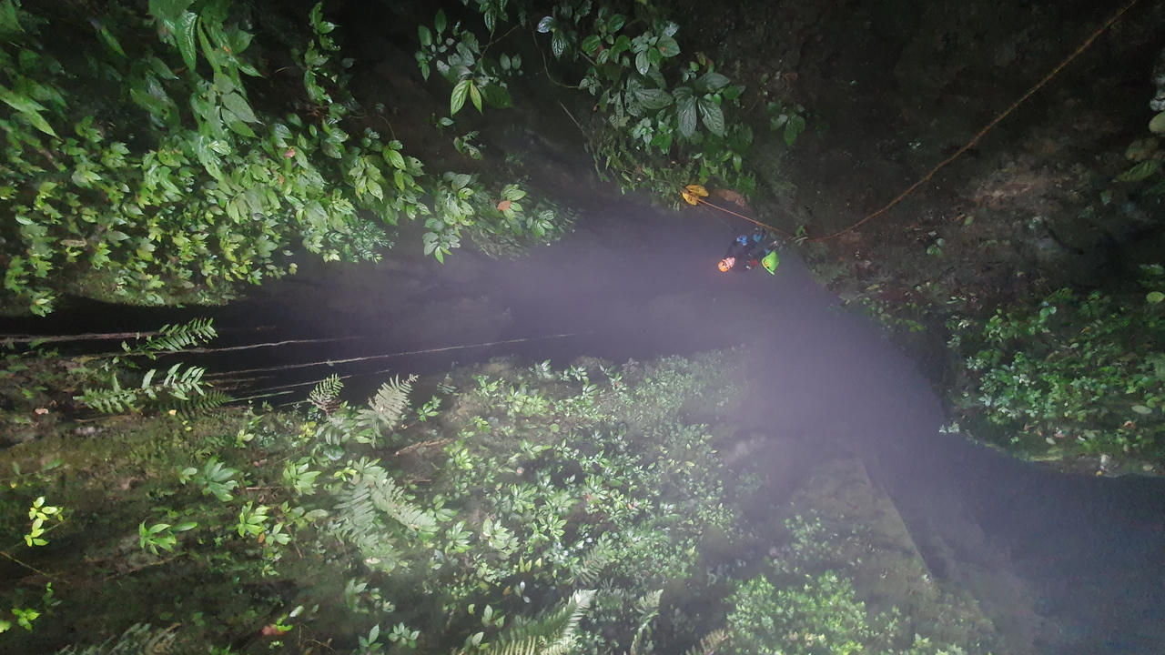 Hé lộ những hang động chưa từng được biết đến ở Phong Nha - Kẻ Bàng