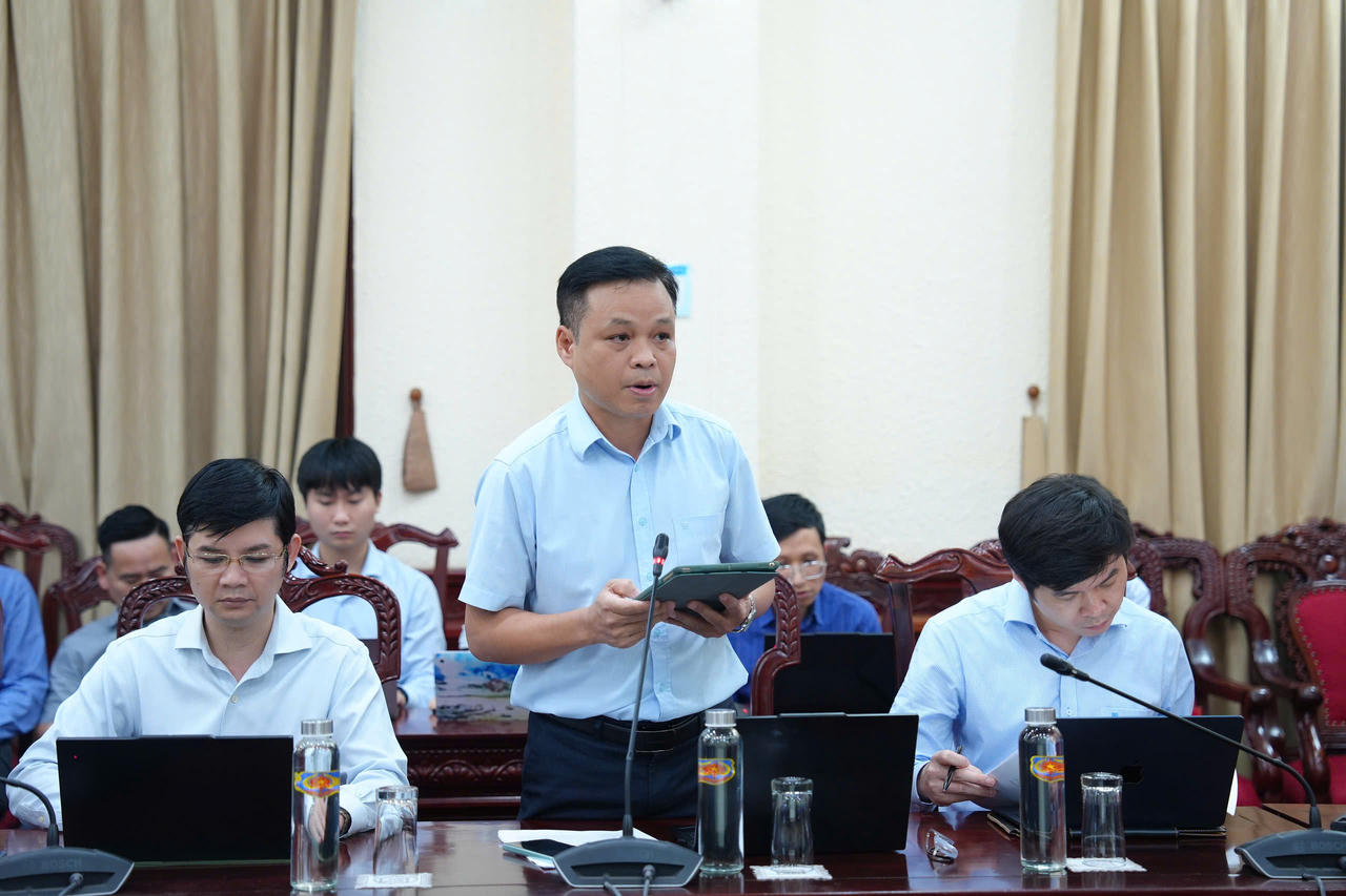 Tăng tốc chuyển đổi số, gắn  với nhiệm vụ chính trị, không làm hình thức