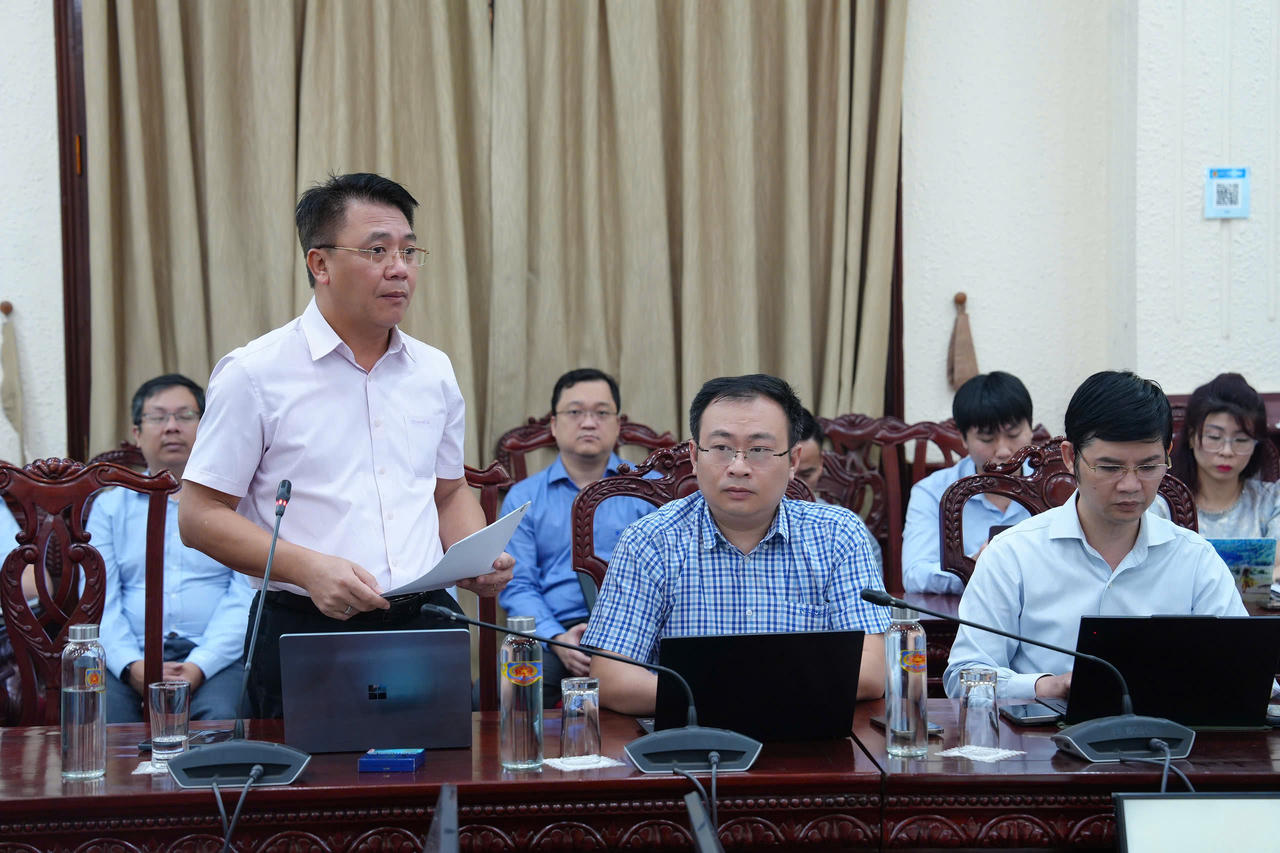 Tăng tốc chuyển đổi số, gắn  với nhiệm vụ chính trị, không làm hình thức