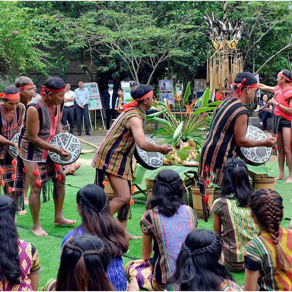 Sôi động “Điểm hẹn vùng cao” tại Làng Văn hóa - Du lịch các dân tộc Việt Nam dịp nghỉ lễ 30/4 – 1/5