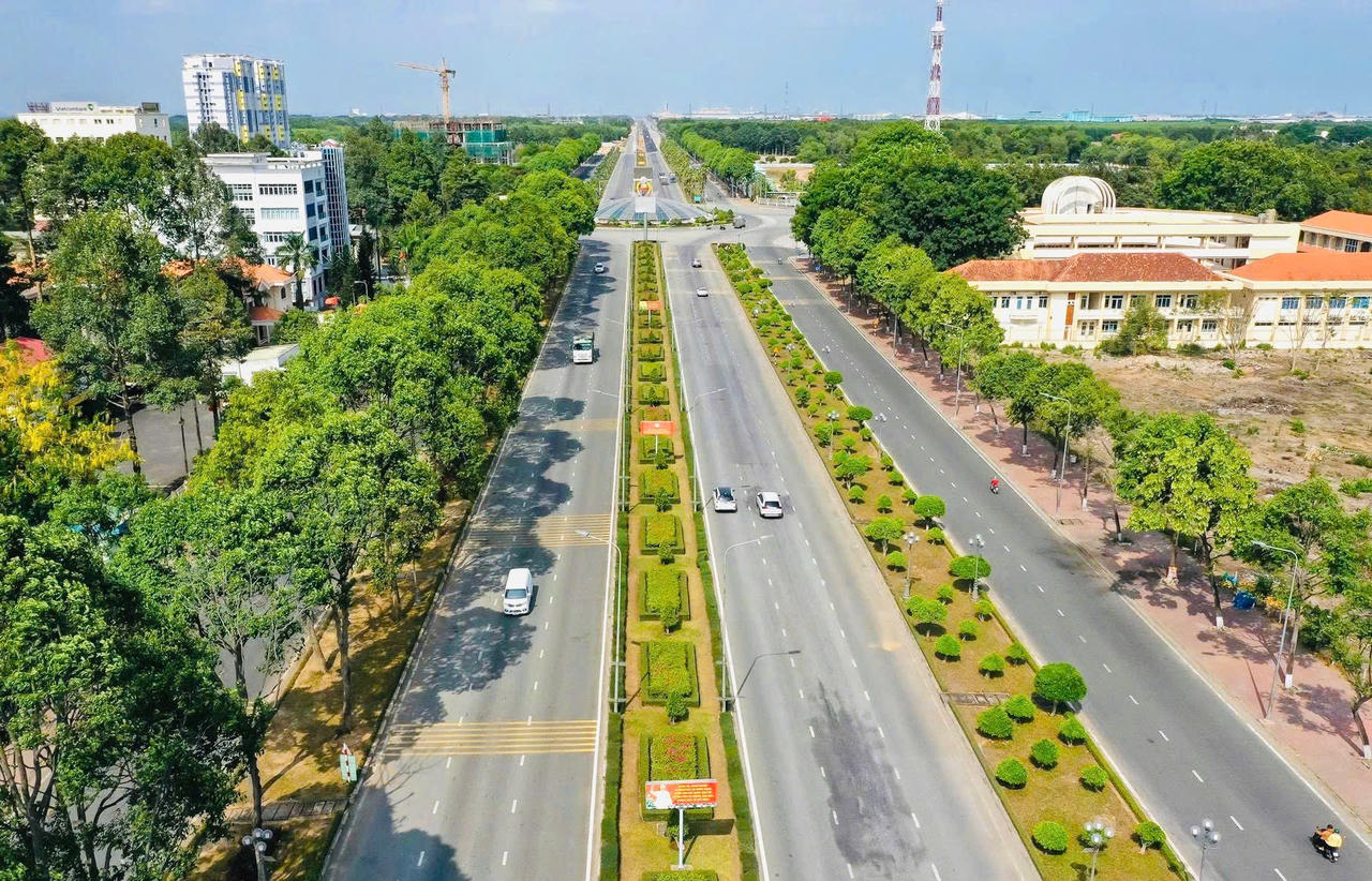 Đồng Nai sở hữu nền tảng công nghiệp vững, hệ thống khu công nghiệp phát triển, hạ tầng kết nối và lợi thế từ sân bay Long Thành. Ảnh: DT