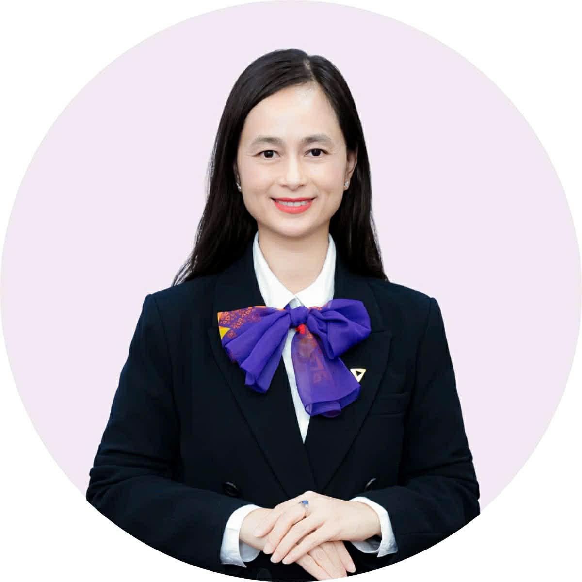 Bà Nguyễn Lan Hương - Giám đốc Khối Ngân hàng DN  Ngân hàng TMCP Tiên Phong  - TPBank