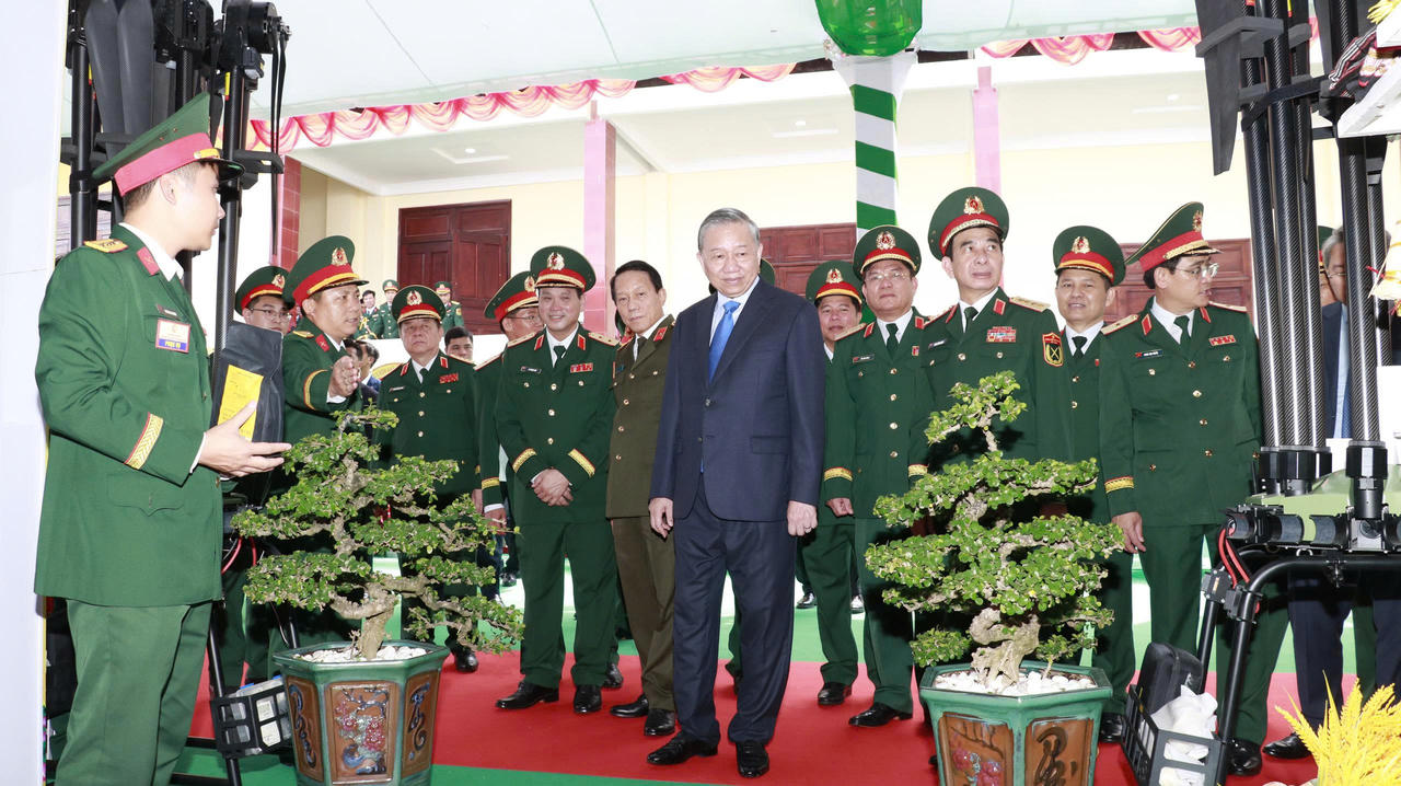 Tổng Bí thư, Chủ tịch nước Tô Lâm thăm và làm việc tại Quân khu 5