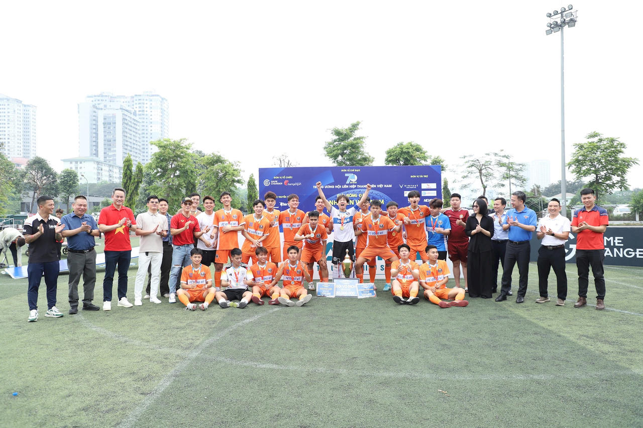 Đội bóng Đông Mỹ FC vô địch giải bóng đá Thanh niên Việt Nam 2026