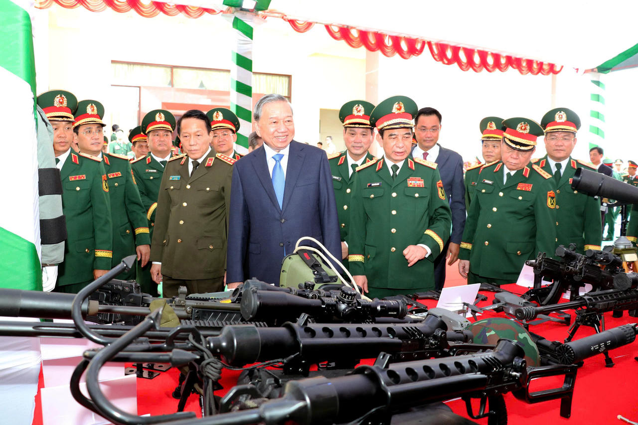 Tổng Bí thư, Chủ tịch nước Tô Lâm thăm và làm việc tại Quân khu 5
