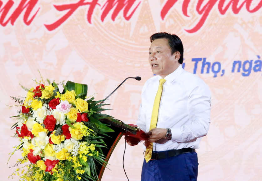 Phó Chủ tịch UBND tỉnh Phú Thọ Nguyễn Huy Ngọc phát biểu tại buổi lễ.&nbsp;Ảnh: Ngọc Phúc