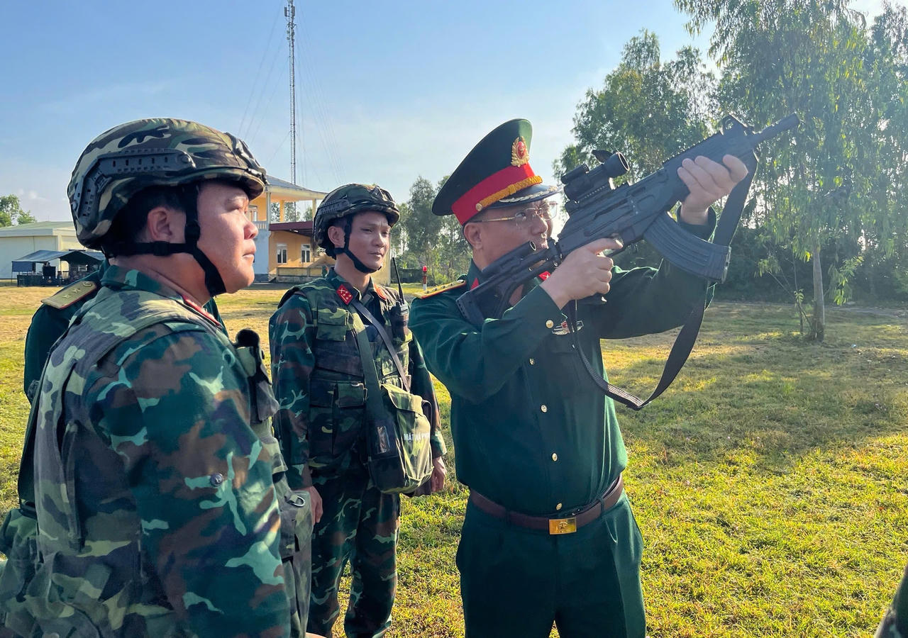 Quân khu 5 nâng cao chất lượng huấn luyện, sức mạnh chiến đấu và phát triển khoa học - công nghệ