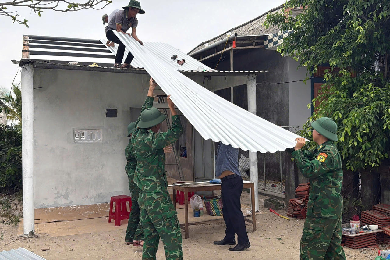 TP Huế: Nhiều hoạt động thiết thực hướng về Nhân dân khu vực biên giới