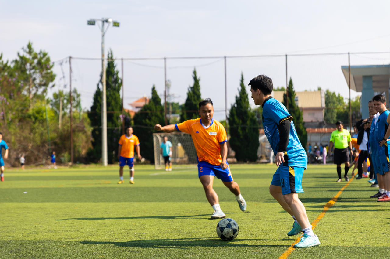 Sôi nổi Giải bóng đá tứ hùng phường Lâm Viên - Đà Lạt