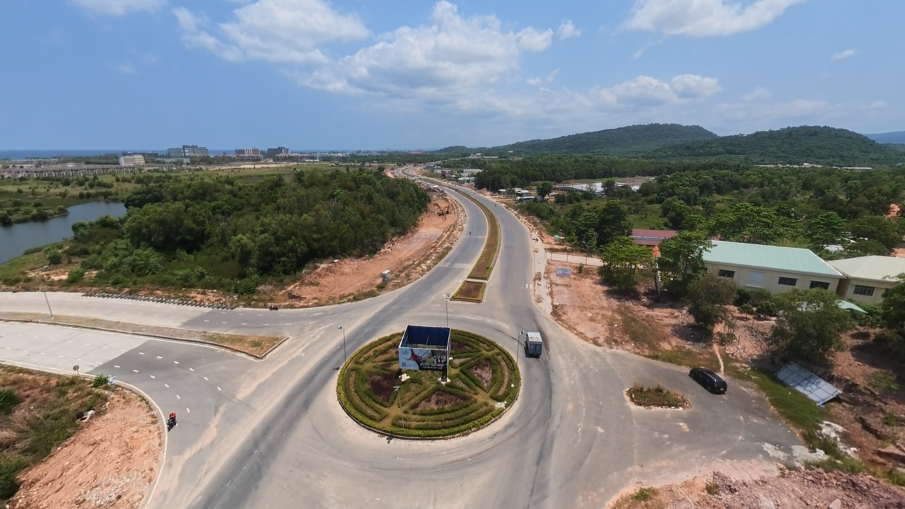 Phú Quốc: Quyết tâm xóa 'điểm nghẽn' hạ tầng, sẵn sàng cho vận hội APEC 2027