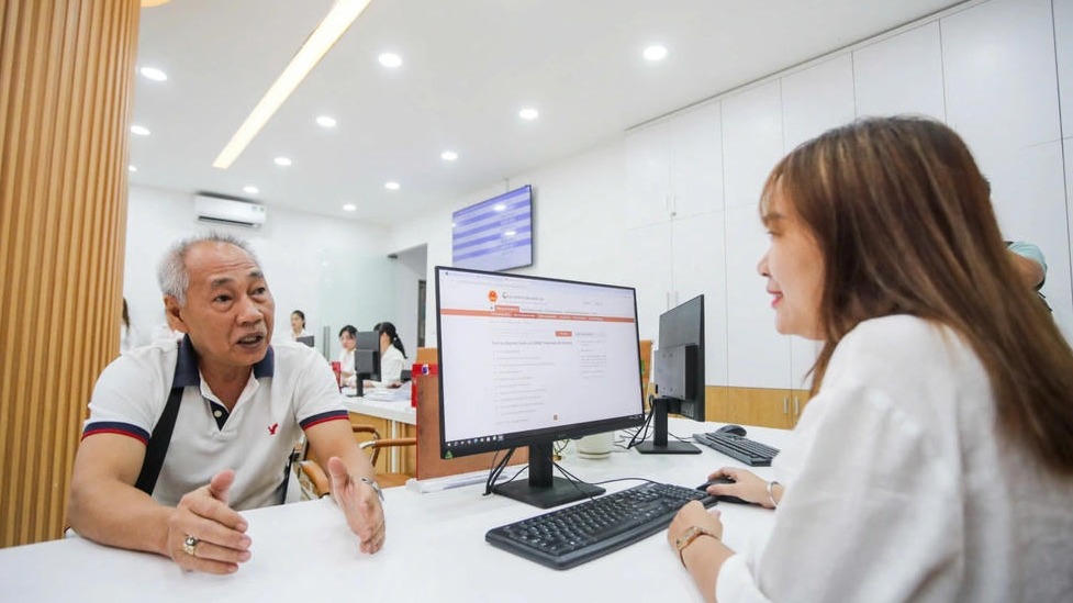 Công chức xã làm kiêm nhiệm có được hưởng chế độ theo Nghị định 33/2023 không?