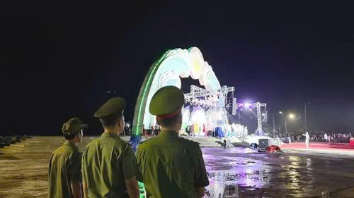 Giữ vững bình yên mùa lễ hội: Nỗ lực của Công an Hà Tĩnh