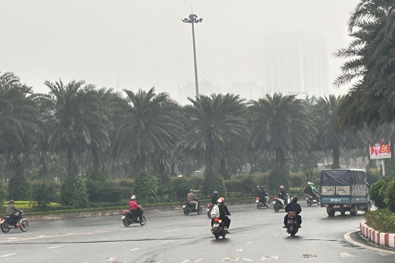 Thời tiết ngày 28/4: Hà Nội và nhiều tỉnh có mưa, đề phòng dông, sét, mưa đá