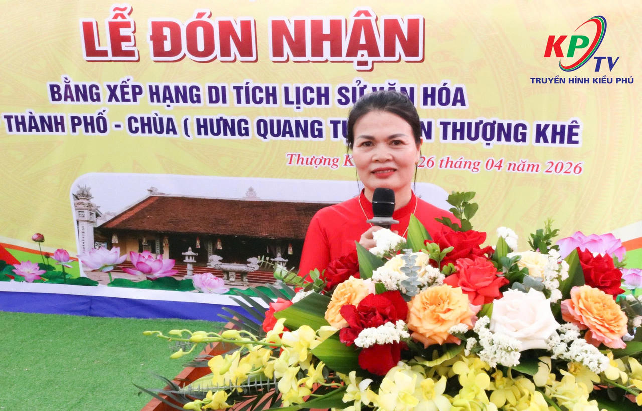 Bà Nguyễn Thị Tuyết, Bí thư Chi bộ thôn Thượng Khê
