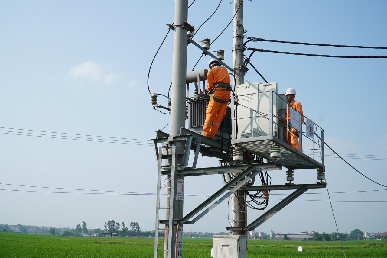 Công ty Điện lực Bắc Ninh bảo đảm cấp điện an toàn dịp lễ 30/4 và 01/5