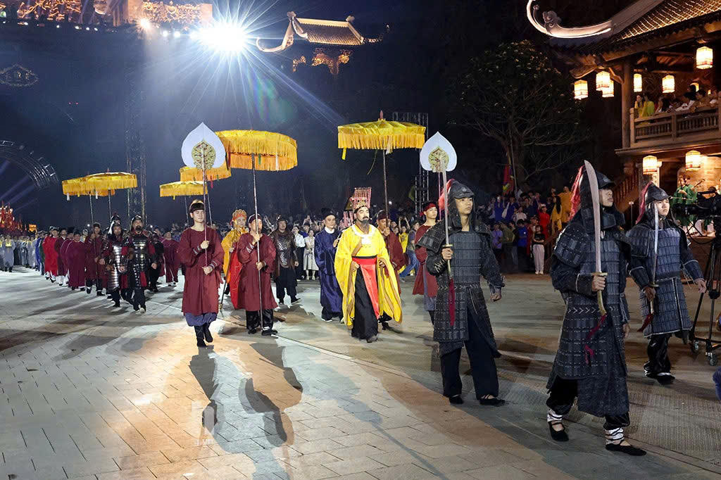 Chương trình tái hiện nghi lễ tế trời tại Đàn Kính Thiên