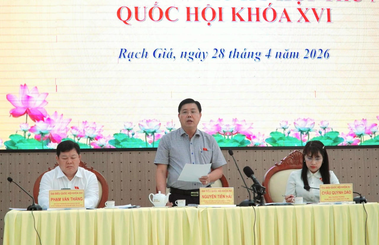 An Giang: Đoàn ĐBQH tiếp xúc cử tri, ưu tiên chăm lo đời sống Nhân dân