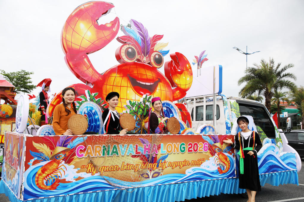 Hội thi thiết kế mô hình diễu hành Carnaval Hạ Long