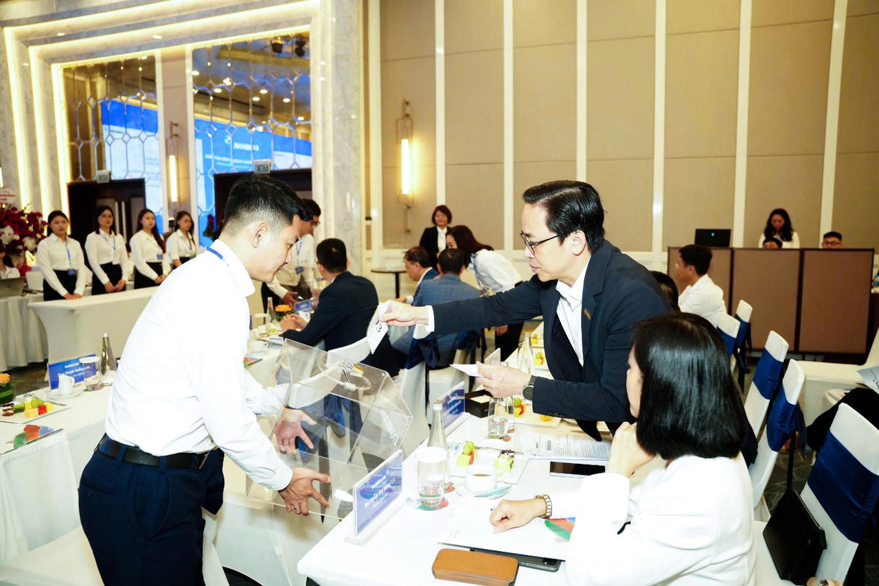 ĐHĐCĐ Eximbank 2026: Thông qua định hướng củng cố nền tảng và triển khai chiến lược 5 năm