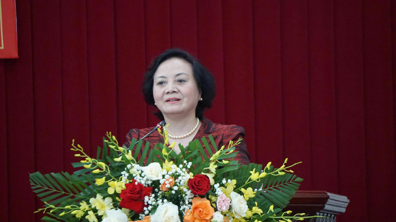 Phó Thủ tướng Phạm Thị Thanh Trà phát biểu tại buổi thăm hỏi, tặng quà cho&nbsp;các gia đình chính sách, người có công và người lao động.