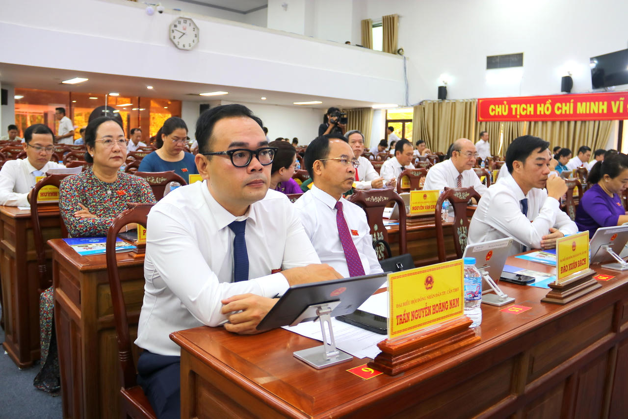 Ông Lê Công Lý được bầu làm Phó Chủ tịch UBND TP Cần Thơ nhiệm kỳ 2026 - 2031