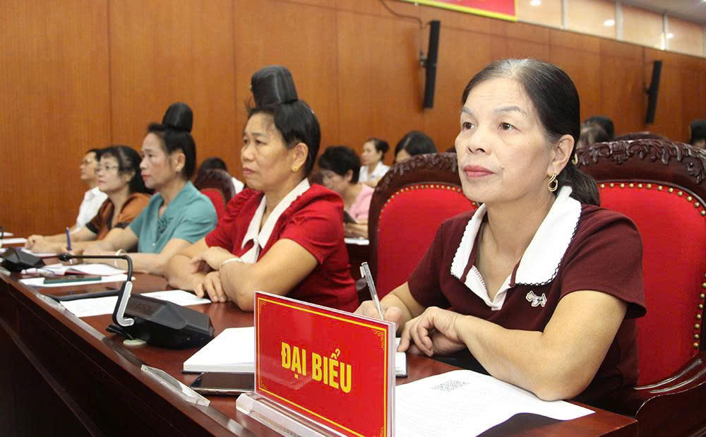 Các đại biểu tham dự hội nghị.