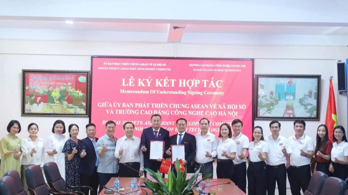 Ký kết hợp tác Asean: Bước ngoặt định hướng lại không gian giáo dục nghề nghiệp kỷ nguyên số cho sinh viên HHT