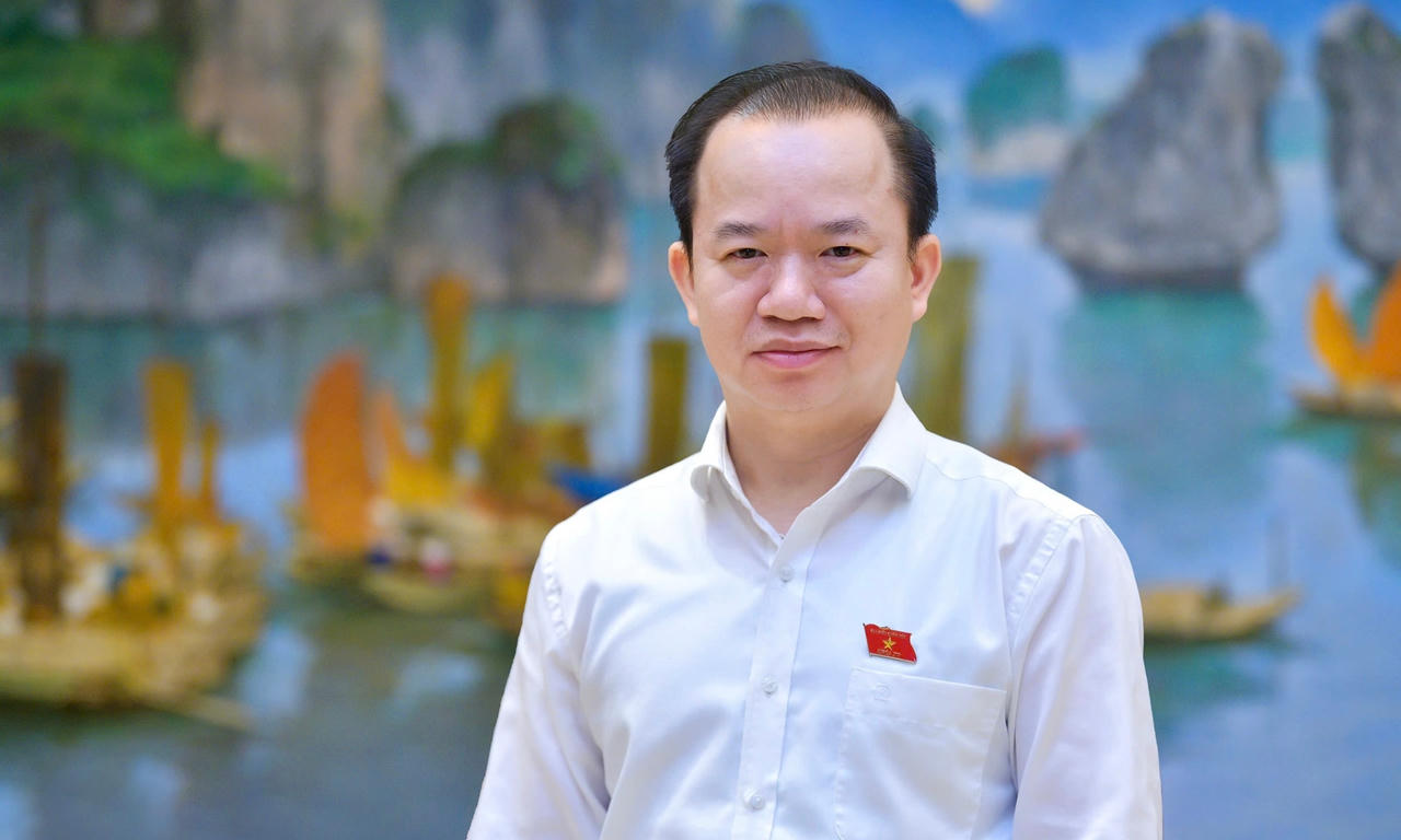 PGS.TS Bùi Hoài Sơn - Ủy viên chuyên trách Ủy ban Văn hóa và Xã hội của Quốc hội.