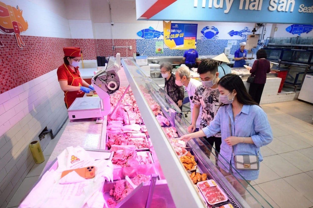 Không khí sinh nhật Co.opmart 30 năm “tăng nhiệt” toàn hệ thống, Saigon Co.op tung thêm ưu đãi trước kỳ nghỉ lớn