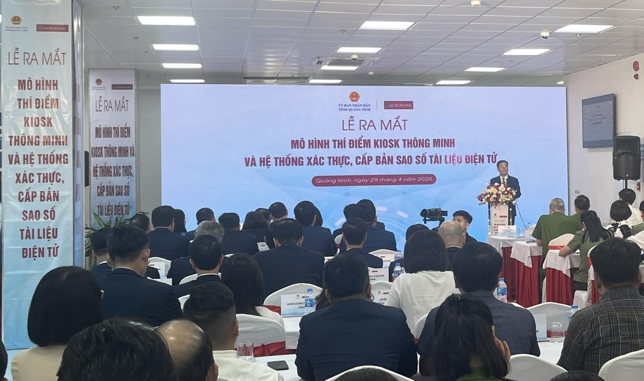 Quang cảnh buổi lễ.